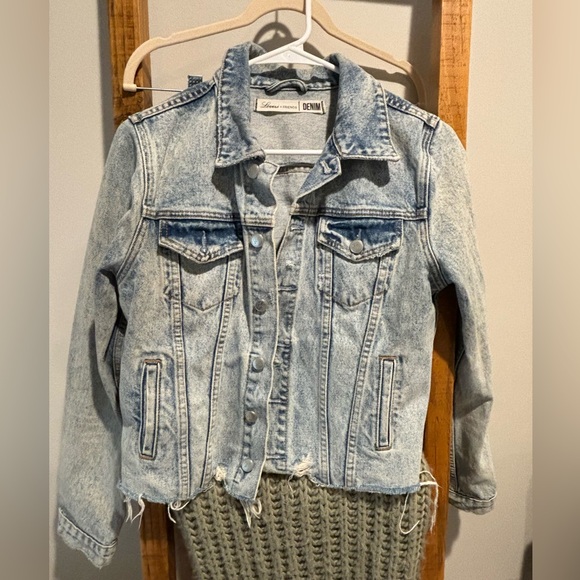 Lovers + Friends Brandon Denim Jacket - Picture 5 of 6